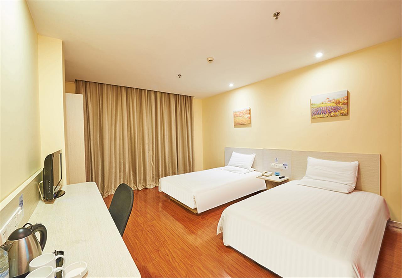 Hanting Express Kunming Yieryi Street Yunnan Normal University Branch Exterior photo